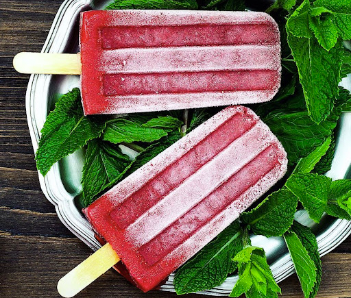 Rose & Beetalicious Lemonade Popsicles (Hug in A Cup)
